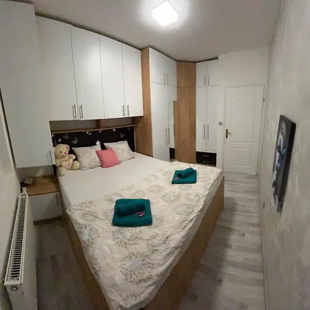 Apartman Stars Apartment *